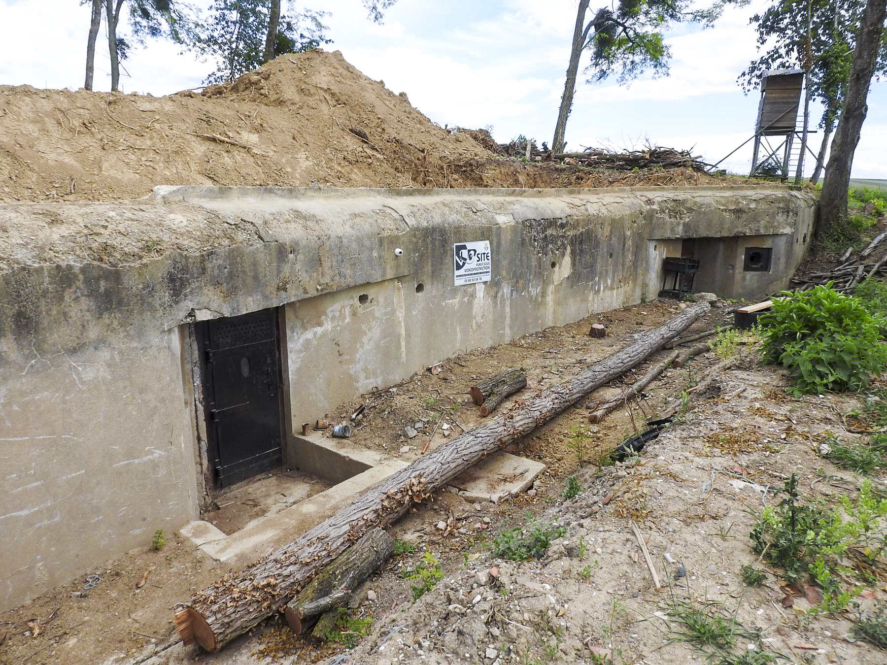Ligne Maginot - REIMERSWILLER - (PC) - L'abri PC en cours de déblaiement et de restauration en 2022
 - STENGER Mathieu