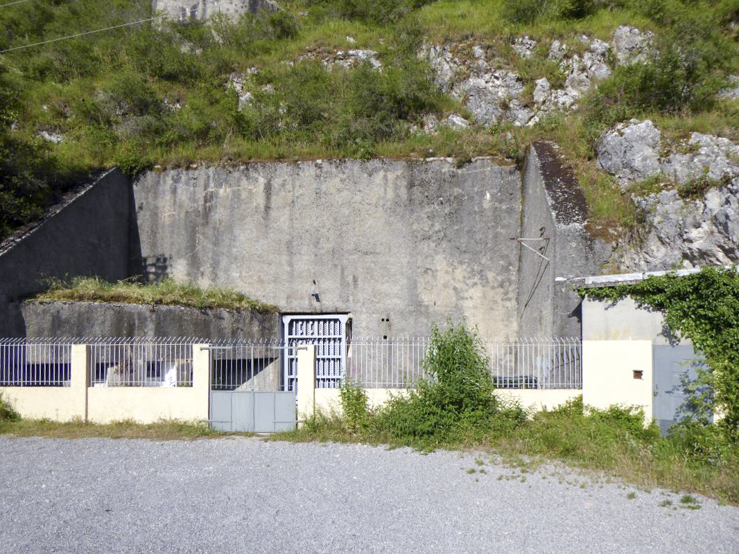 Ligne Maginot - CASTILLON (CN) - EO8 - (Ouvrage d'artillerie) - Bloc 1
L'entrée - ELLENA-CUNY