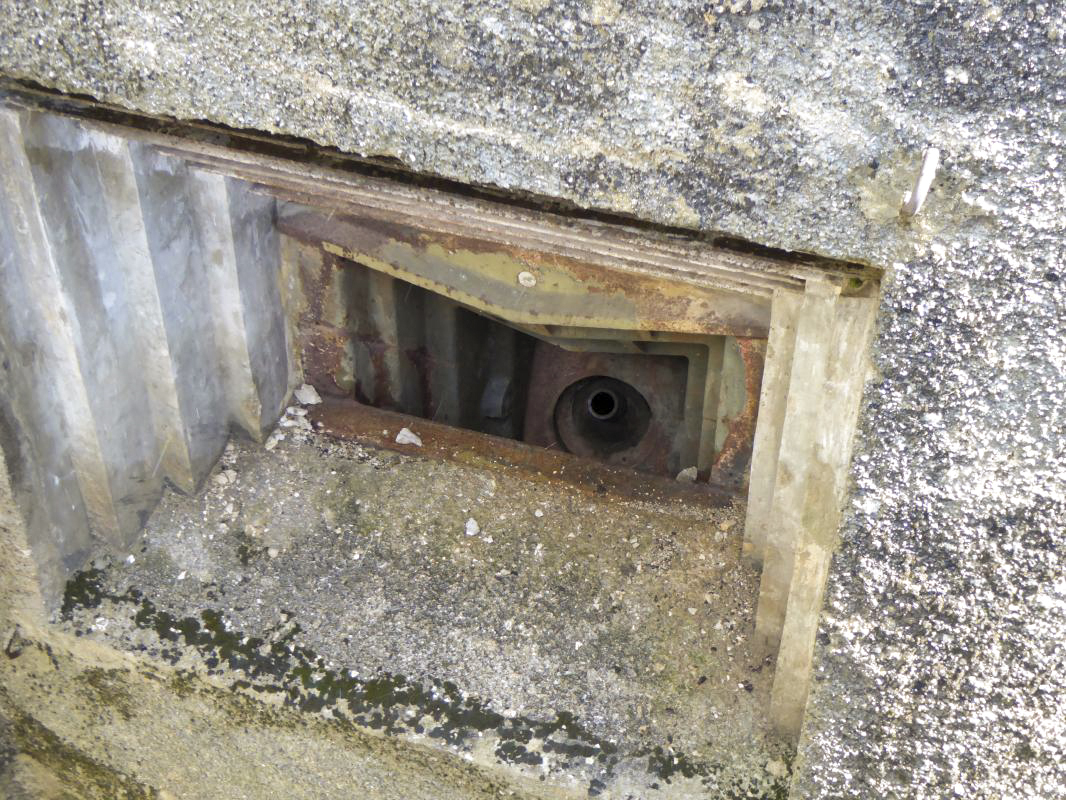 Ligne Maginot - CASTILLON (CN) - EO8 - (Ouvrage d'artillerie) - Bloc 3
Mortier de 81 - ELLENA-CUNY