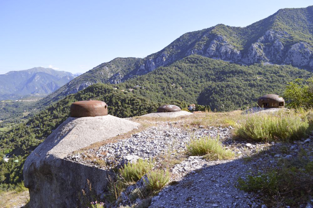 Ligne Maginot - CASTILLON (CN) - EO8 - (Ouvrage d'artillerie) - Bloc 4
Les dessus du bloc - ukmaginot