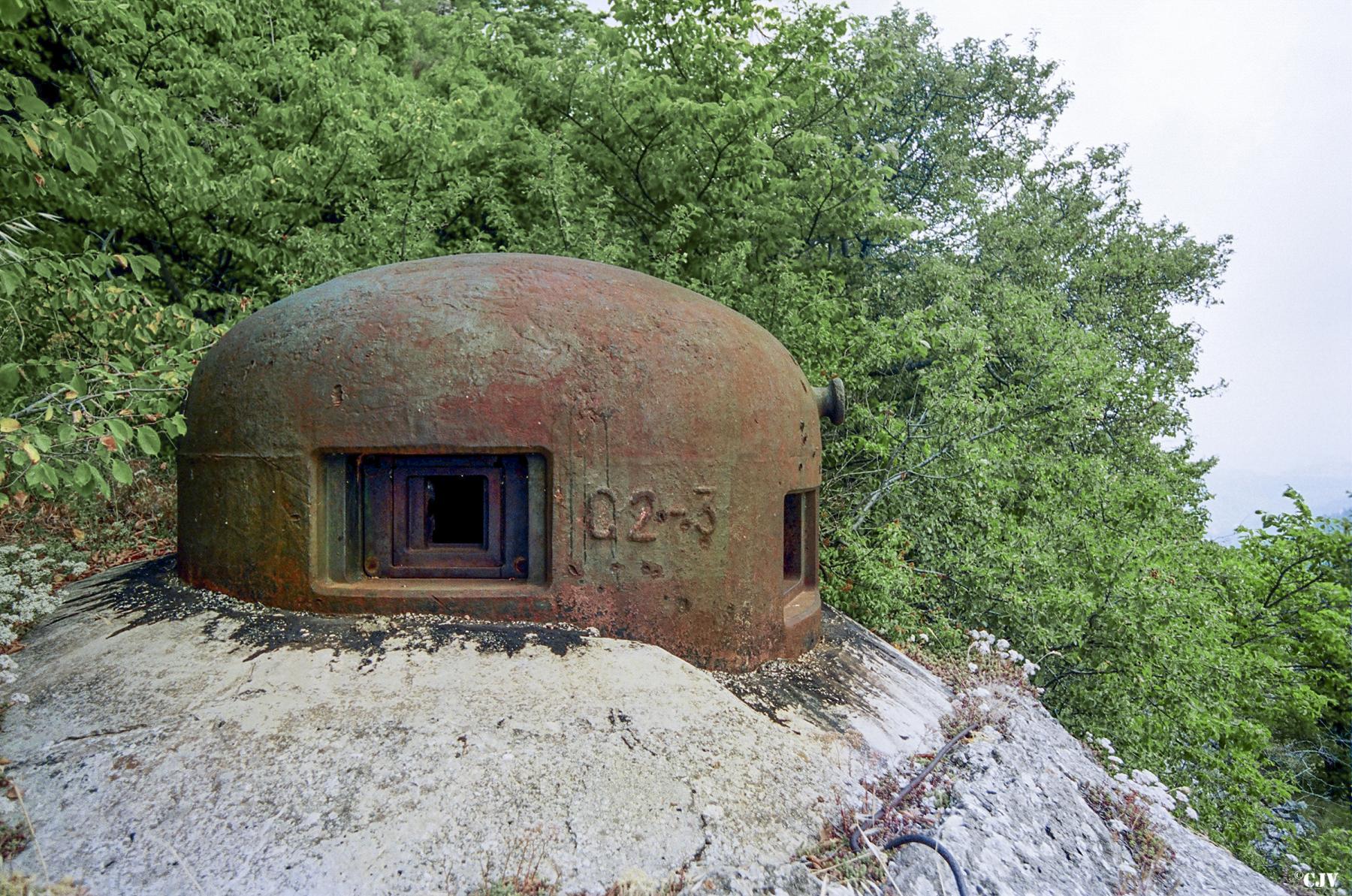 Ligne Maginot - CASTILLON (CN) - EO8 - (Ouvrage d'artillerie) - Bloc 5
Cloche GFM - Lia VERMEULEN