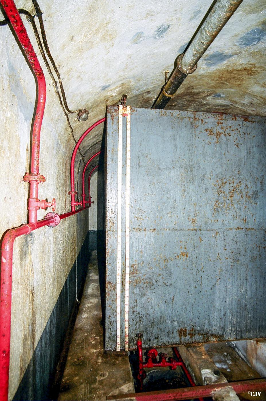 Ligne Maginot - CASTILLON (CN) - EO8 - (Ouvrage d'artillerie) - Cuves - Lia VERMEULEN