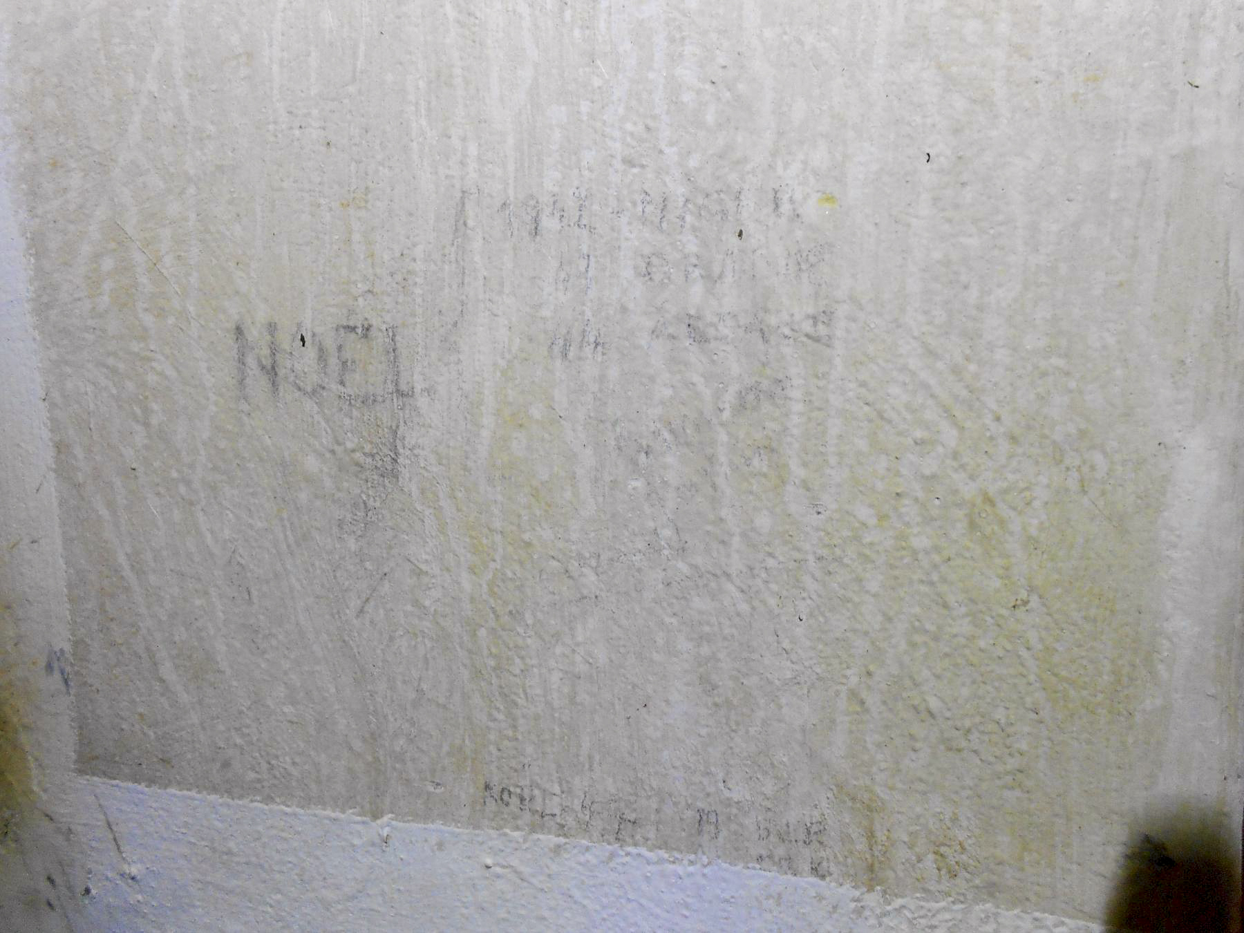 Ligne Maginot - 84 - CHEMIN CREUX - (Casemate d'infanterie - Double) - Inscription Noel 1944 19e BCP - David ORY
