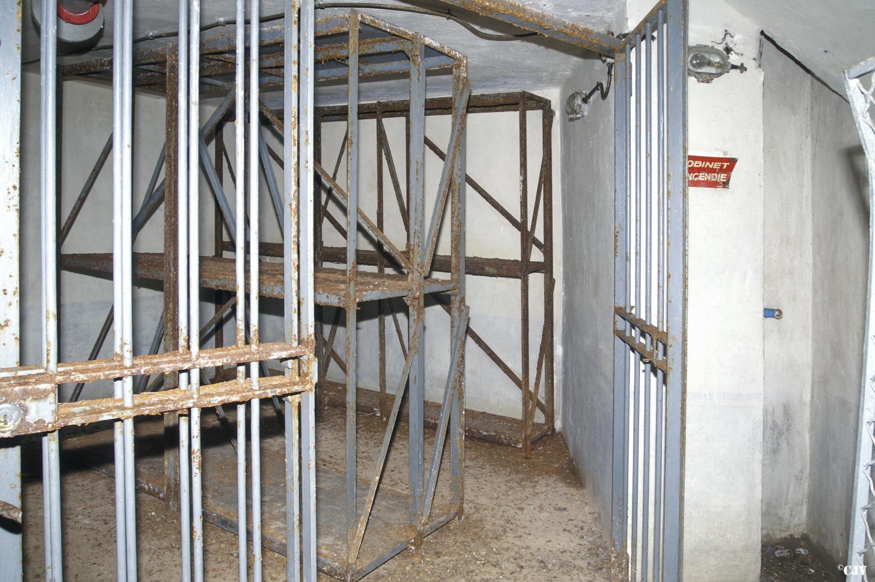 Ligne Maginot - RIMPLAS (RS) - (Ouvrage d'artillerie) - Bloc 1
Magasin à munitions - Lia VERMEULEN