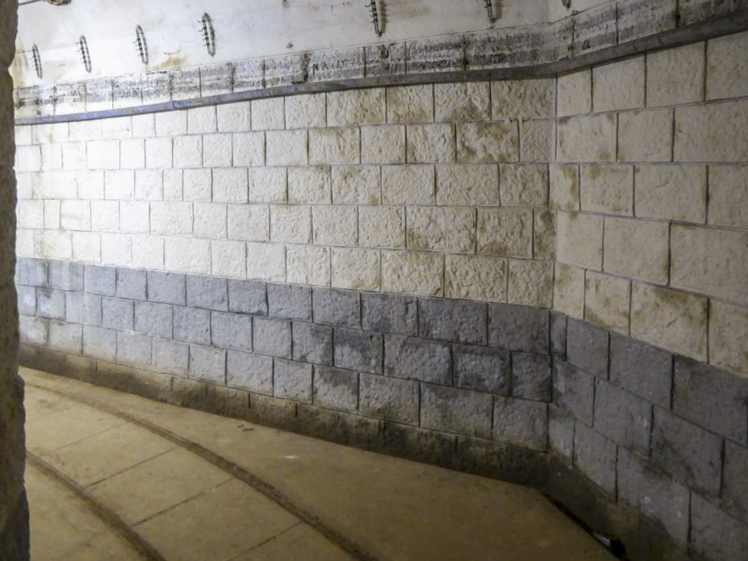 Ligne Maginot - RIMPLAS (RS) - (Ouvrage d'artillerie) - Bloc 5
Décoration intérieure des murs - ELLENA - CUNY