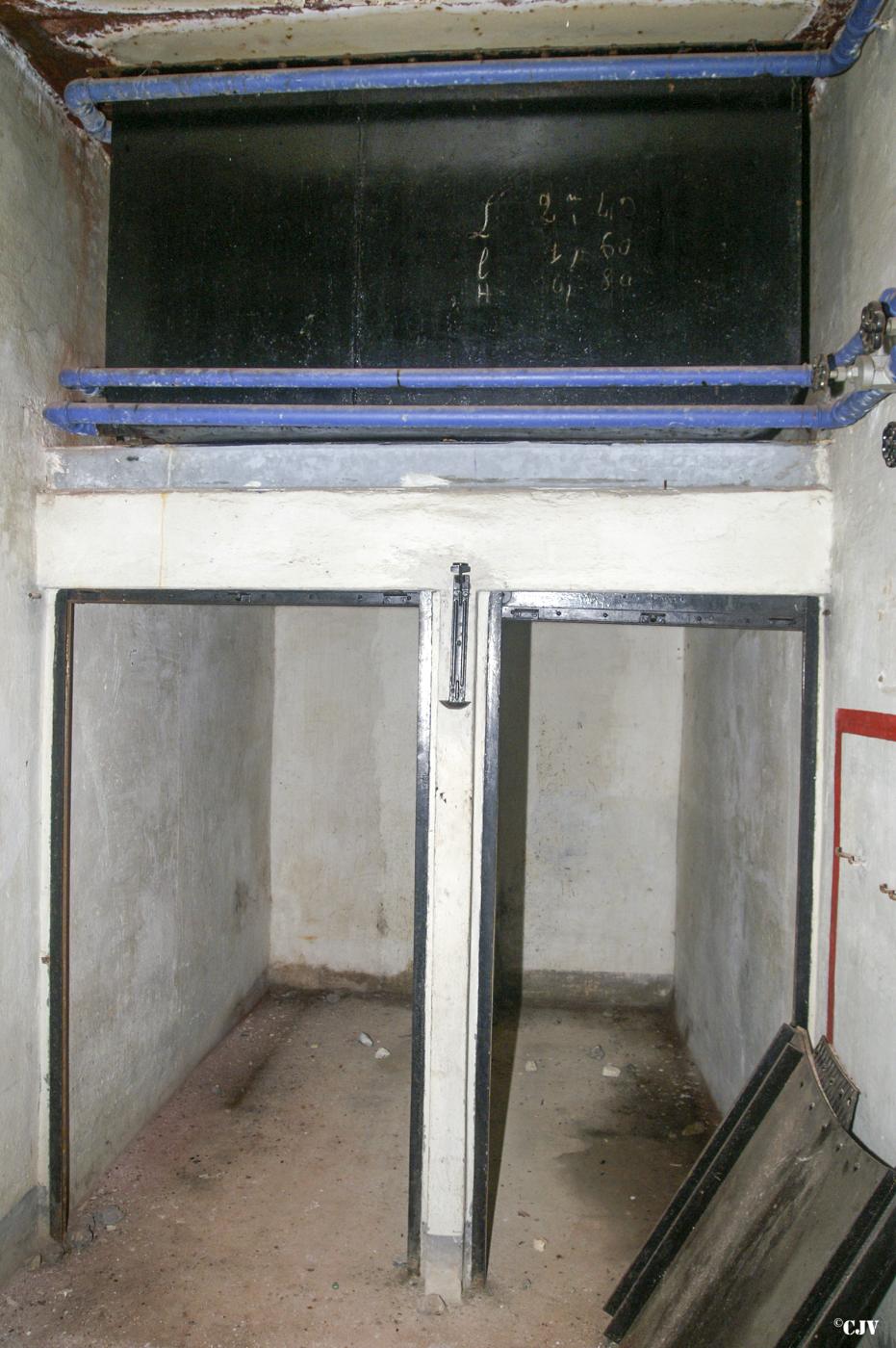 Ligne Maginot - RIMPLAS (RS) - (Ouvrage d'artillerie) - Bloc 5   - Lia VERMEULEN