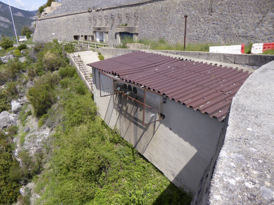 Ligne Maginot - RIMPLAS (RS) - (Ouvrage d'artillerie) - Le transformateur - ELLENA - CUNY