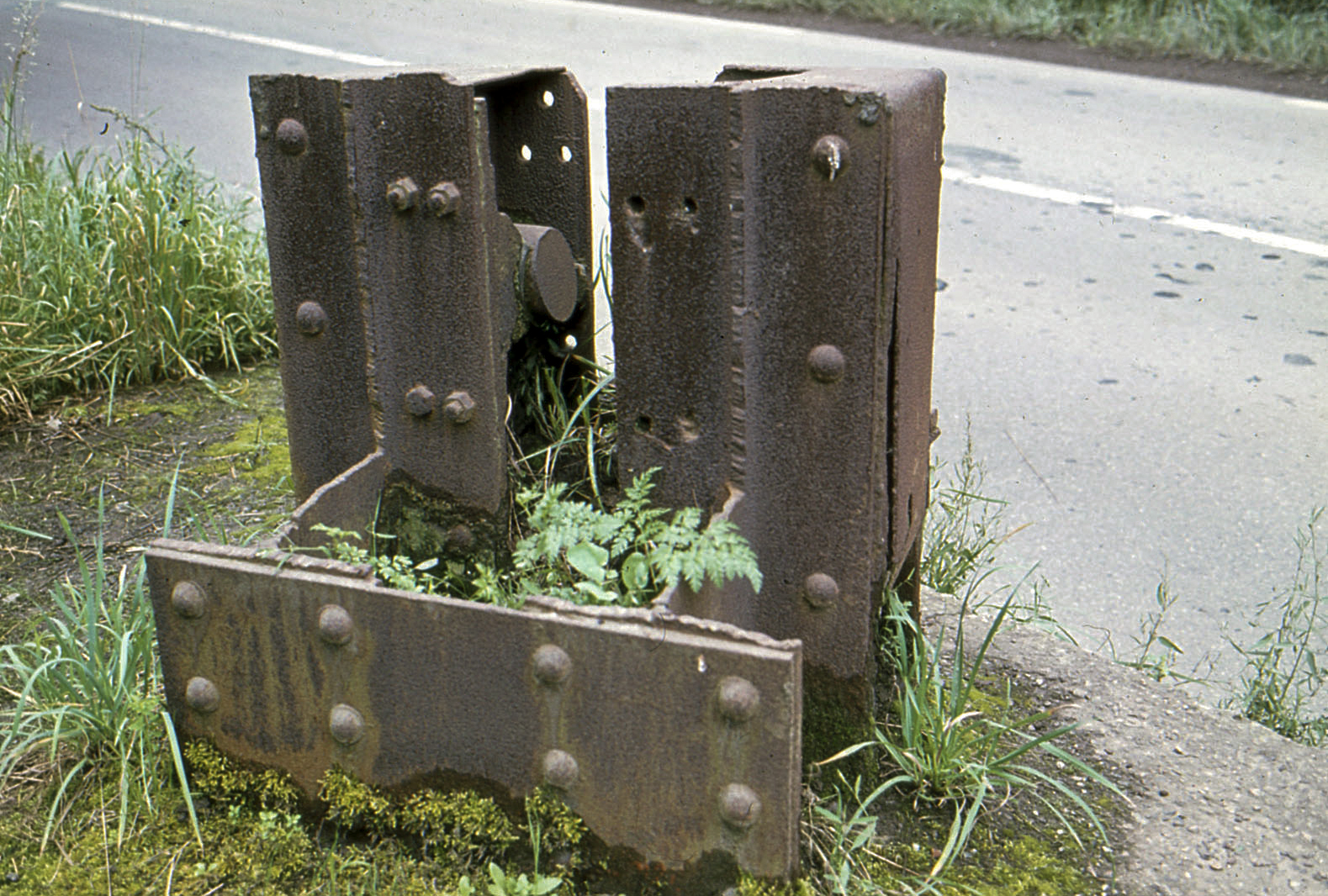 Ligne Maginot - VIEUX-STIRING NORD-OUEST - (Barrage de Route) -  - MANSUY Michel