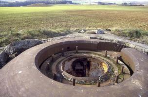 Ligne Maginot - MAUVAIS BOIS - A4 - (Ouvrage d'infanterie) - Bloc 3
Tourelle en ruine