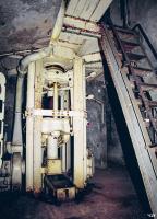Ligne Maginot - BILLIG - A18 - (Ouvrage d'artillerie) - Bloc 2 
Tourelle de mitrailleuses
Etage inférieur