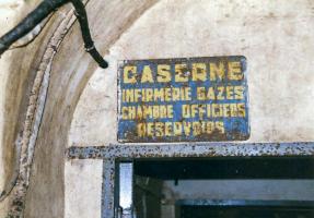 Ligne Maginot - BILLIG - A18 - (Ouvrage d'artillerie) - Caserne
L'un des panneaux signalétiques