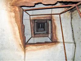 Ligne Maginot - LAVOIR - (Ouvrage d'artillerie) - Bloc 4
Escalier