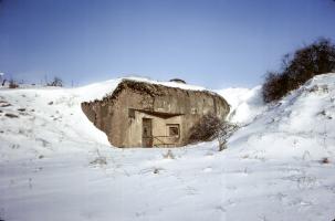 Ligne Maginot - PETERSBERG - X4 - (Abri actif) - Coffre du haut pendant l'hiver 1982