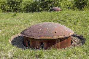 Ligne Maginot - ROCHONVILLERS - A8 - (Ouvrage d'artillerie) - Bloc 7
Tourelle de 135 en batterie et cloche GFM