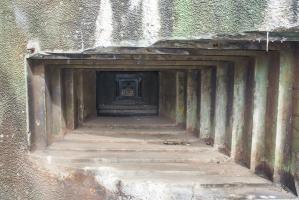 Ligne Maginot - GALGENBERG - A15 - (Ouvrage d'artillerie) - Entrée munitions
Jumelage Reibel en place dans le créneau JM / AC. 