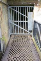 Ligne Maginot - GALGENBERG - A15 - (Ouvrage d'artillerie) - L'entrée des hommes
Grille défensive du couloir d'entrée