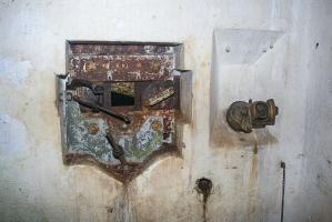 Ligne Maginot - GALGENBERG - A15 - (Ouvrage d'artillerie) - Bloc 1
Créneau FM et lance grenade de fossé 