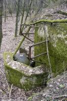 Ligne Maginot - GALGENBERG - A15 - (Ouvrage d'artillerie) - Bloc 2
Vue de dessus de la niche du projecteur ainsi que des supports d'antenne