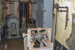 Ligne Maginot - GALGENBERG - A15 - (Ouvrage d'artillerie) - Bloc 6
Commande de secours du monte-charge pour la manœuvre à bras en cas de coupure de l'électricité