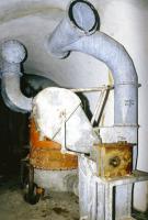Ligne Maginot - COL DES BANQUETTES (EO7) - (Abri actif) - Le système en mode 'Action à la main'.
Les manivelles sont en position haute