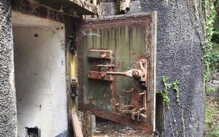 Ligne Maginot - HOCHWALD C3 - (Casemate d'infanterie - Double) - La porte blindée a deux battants 