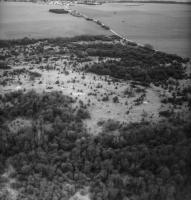 Ligne Maginot - ROCHONVILLERS - A8 - (Ouvrage d'artillerie) - Photo aérienne de l'ouvrage en 1997
Bloc 1, 2, 3 et 4