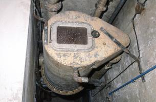 Ligne Maginot - BOIS KARRE - A12 - (Ouvrage d'infanterie) - Système d'assécheur d'air destiné au traitement de l'air de la cuisine. 
Voir les explications sur la page de l'ouvrage