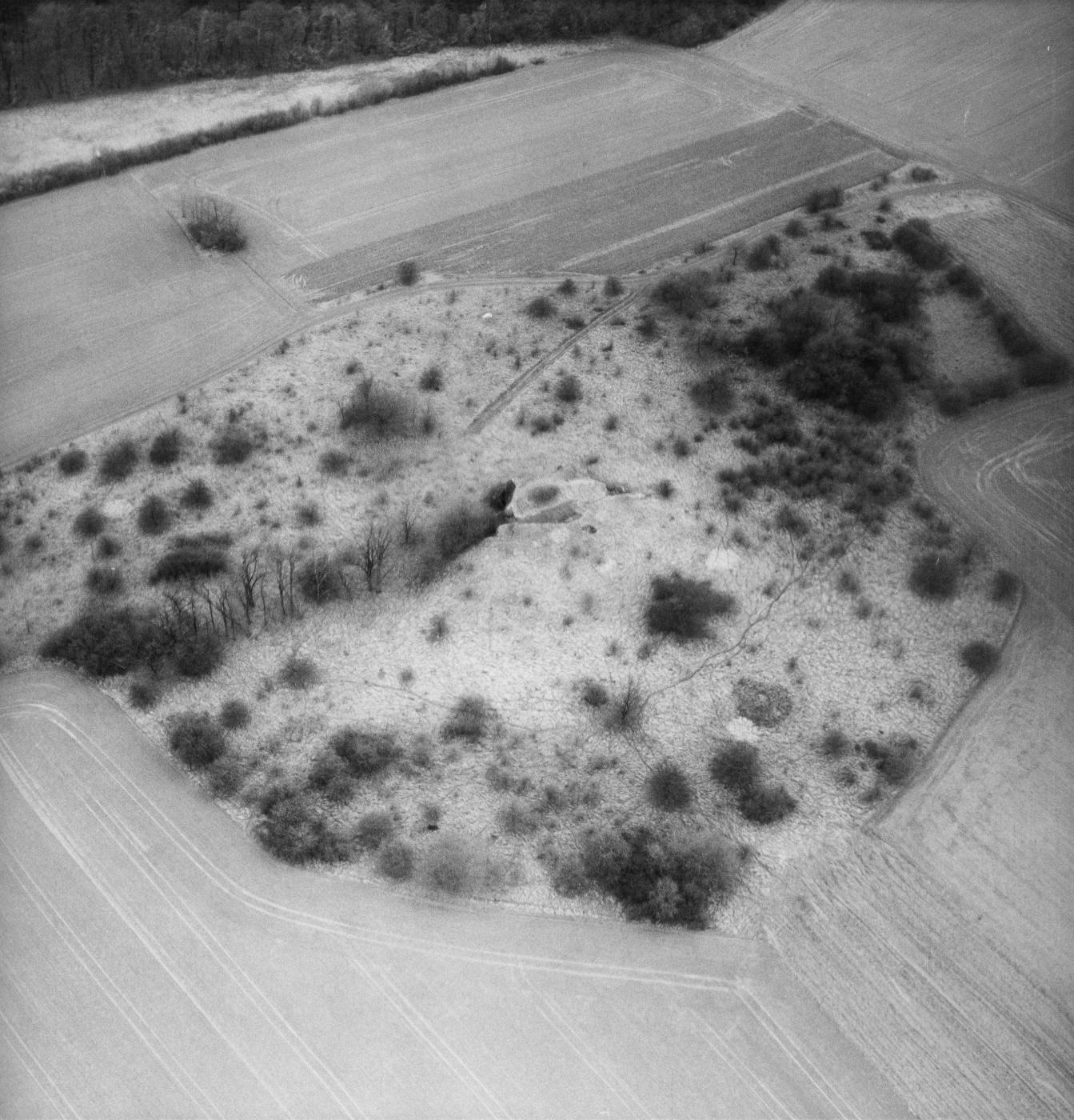 Ligne Maginot - GRAND LOT - C36 - (Casemate d'infanterie - Double) - Photo aérienne de la casemate en 1997 - Inconnu