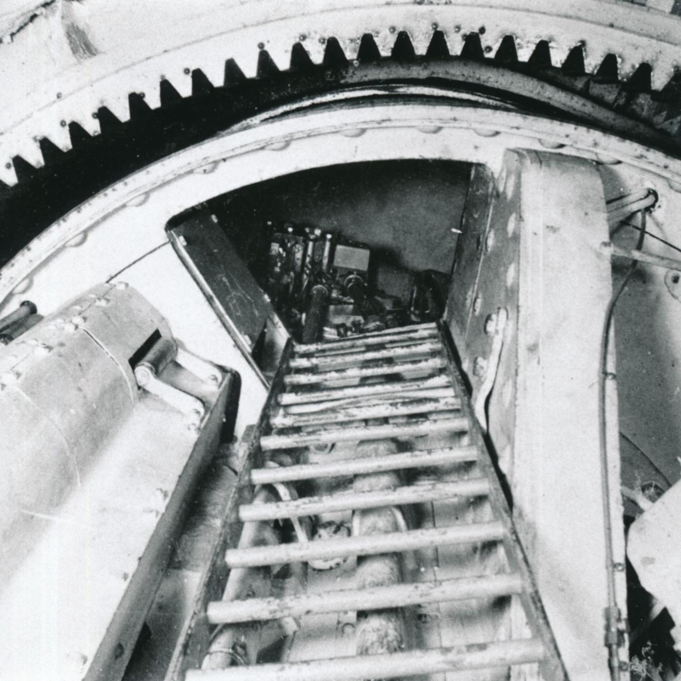Ligne Maginot - HACKENBERG - A19 - (Ouvrage d'artillerie) - Echelle d'accès à l'étage supérieur de la tourelle - Inconnu