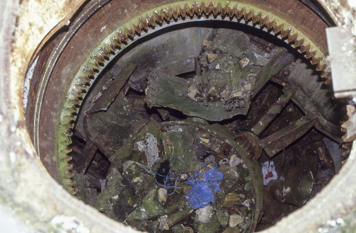 Ligne Maginot - MAUVAIS BOIS - A4 - (Ouvrage d'infanterie) - Bloc 3
La tourelle en ruine - Valentin Hemmert