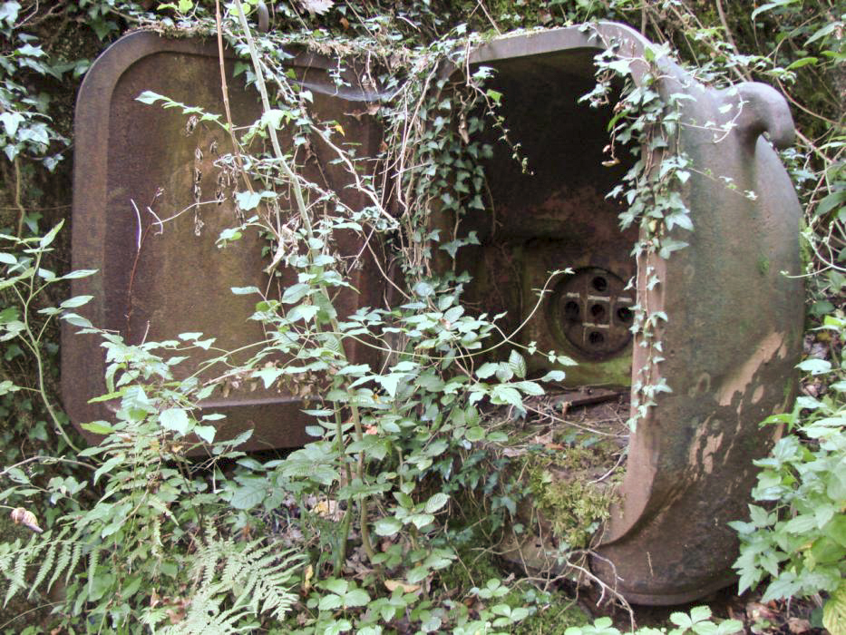 Ligne Maginot - BILLIG - A18 - (Ouvrage d'artillerie) - Bloc 1
Niche blindée du projecteur. - Schnoupf