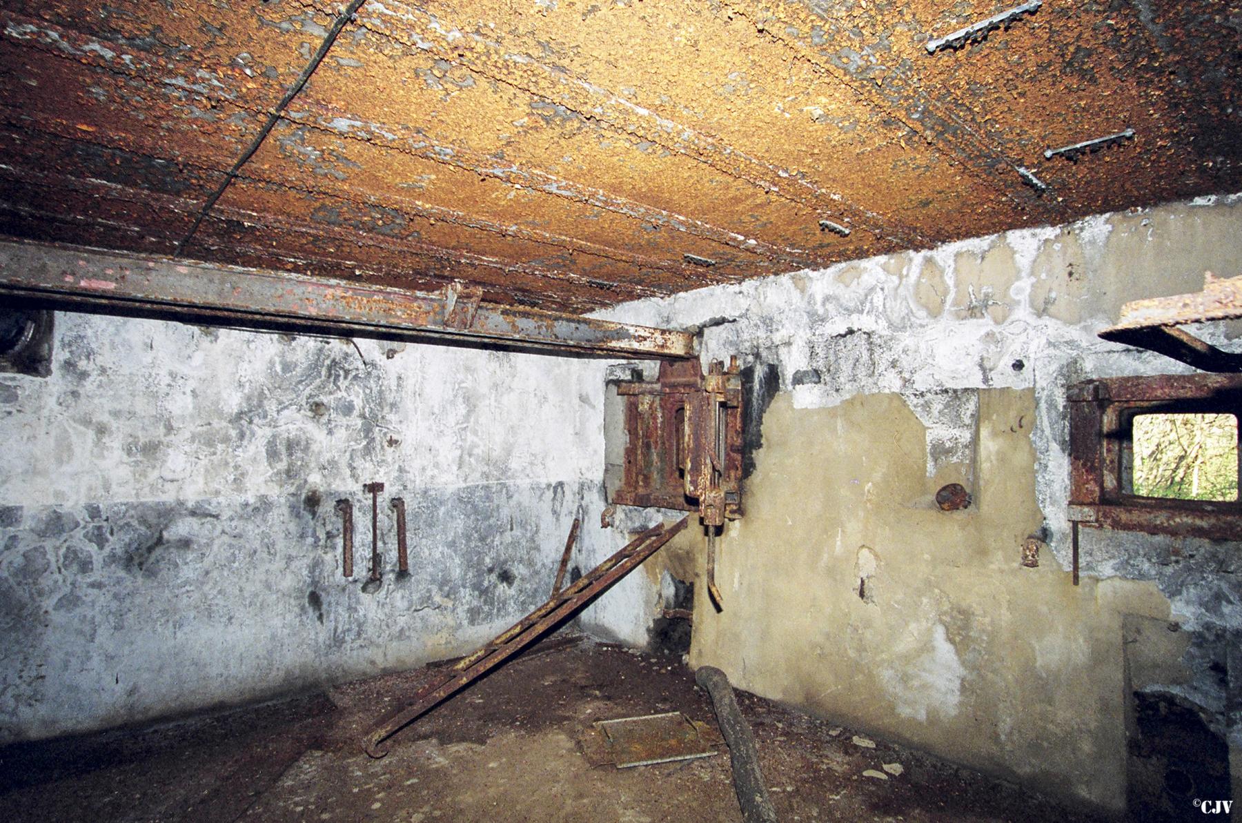 Ligne Maginot - BILLIG - A18 - (Ouvrage d'artillerie) - Bloc 1
La chambre de tir - Lia VERMEULEN