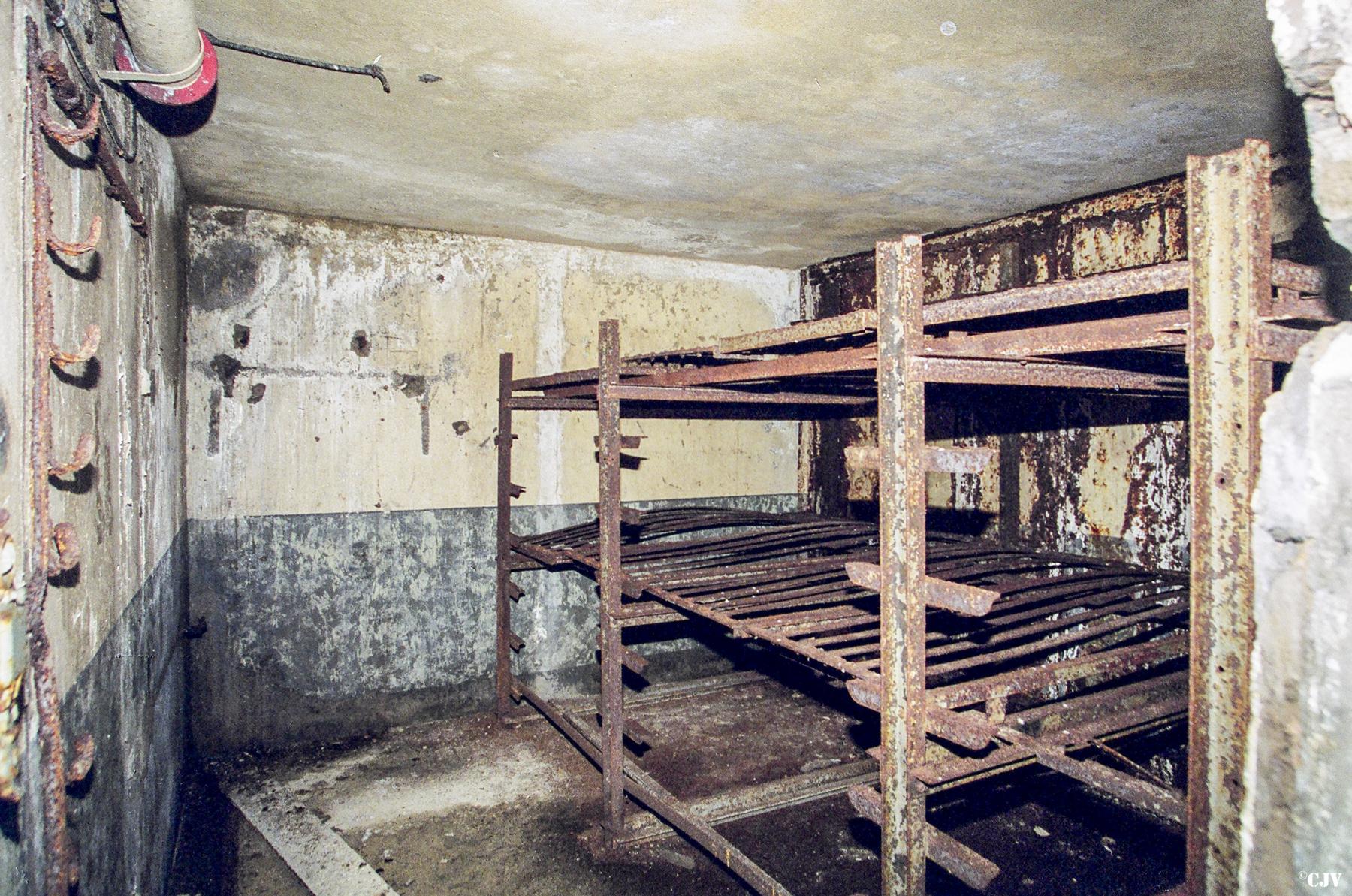 Ligne Maginot - BILLIG - A18 - (Ouvrage d'artillerie) - Bloc 1
Dortoir - Lia VERMEULEN
