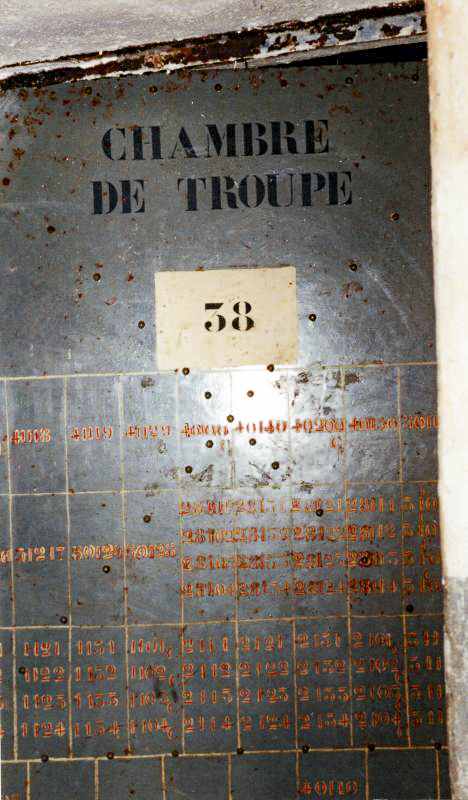 Ligne Maginot - BILLIG - A18 - (Ouvrage d'artillerie) - Chambre de troupe - Sebach