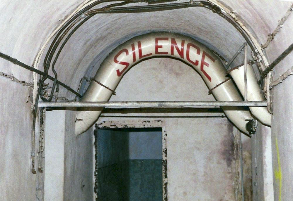 Ligne Maginot - BILLIG - A18 - (Ouvrage d'artillerie) - Caserne
Entrée de l'infirmerie - GRAMI