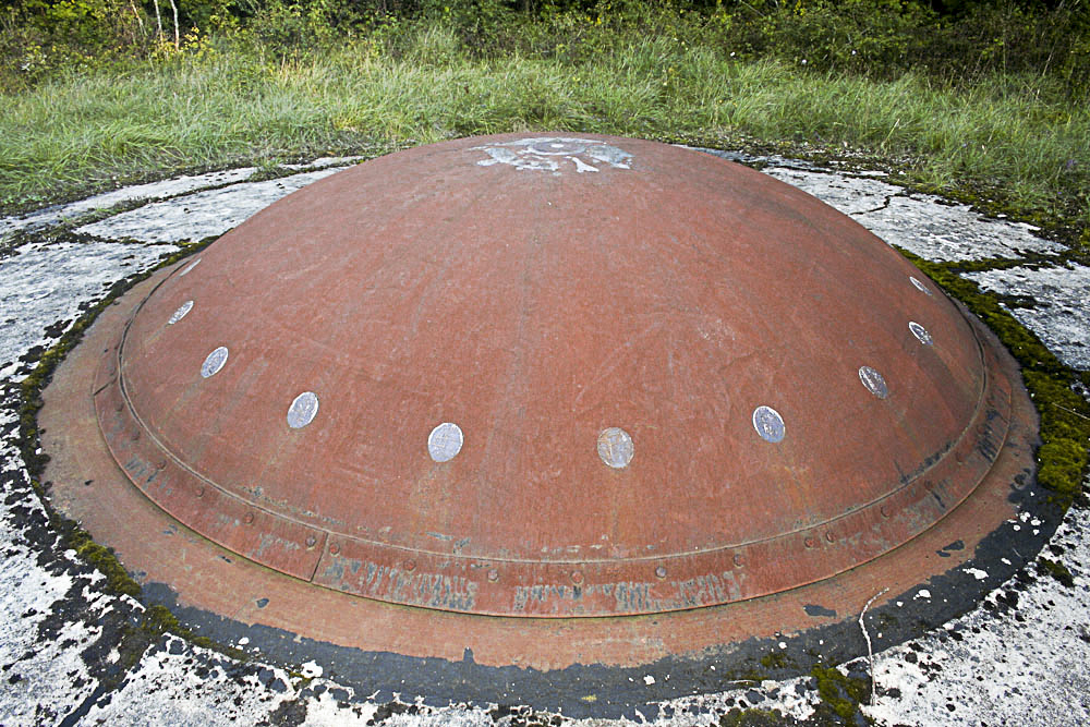 Ligne Maginot - BILLIG - A18 - (Ouvrage d'artillerie) - Bloc 4
Tourelle de 75 éclipsée - Michel Teiten