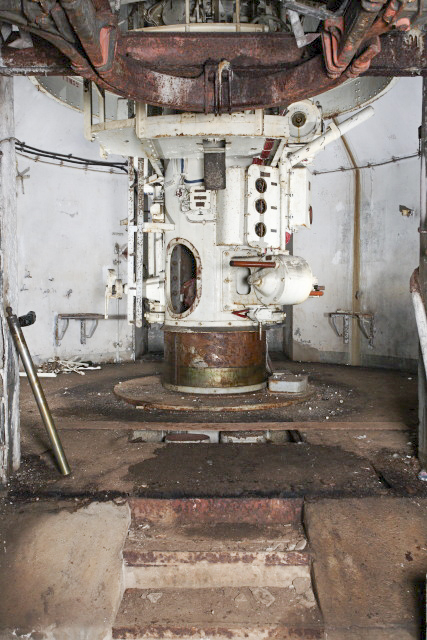 Ligne Maginot - BILLIG - A18 - (Ouvrage d'artillerie) - Bloc 4
Tourelle de 75 R 32
Étage intermédiaire de la tourelle. - www.arnaultjl-photo.com