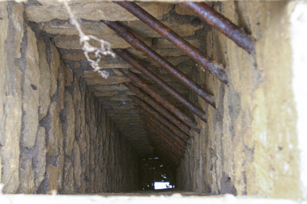 Ligne Maginot - FERME CHAPPY - A1 - (Ouvrage d'infanterie) - La sortie de l'égout visitable situé a +/- 300 mètres de l'ouvrage - Georges Huygen-Marc Zeig