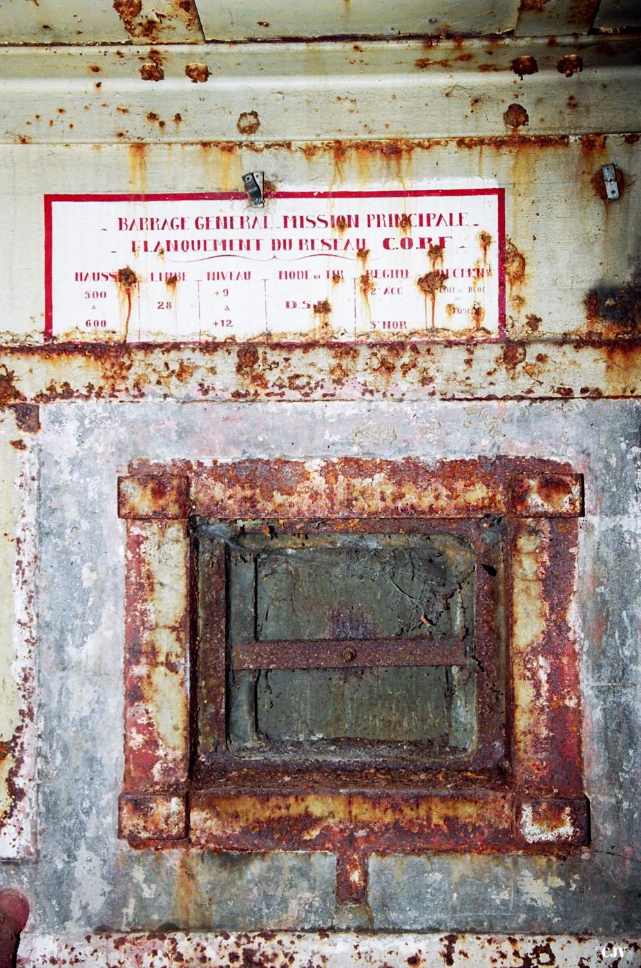 Ligne Maginot - FERME CHAPPY - A1 - (Ouvrage d'infanterie) - Bloc 1
Chambre de tir Est - Lia VERMEULEN