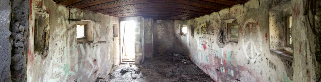 Ligne Maginot - SARRALBE BARRAGE NORD - (Blockhaus pour arme infanterie) - Photo prise du créneau Nord - Jin Jac