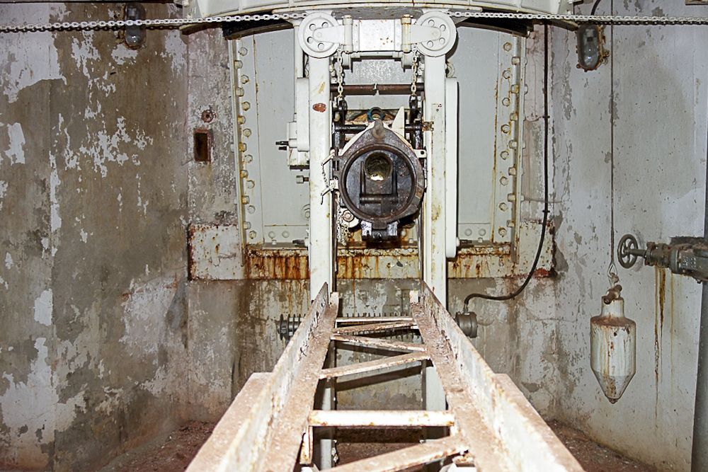 Ligne Maginot - LAVOIR - (Ouvrage d'artillerie) - Bloc 1
Canon-mortier de 75 mle 31 - Michel Teiten