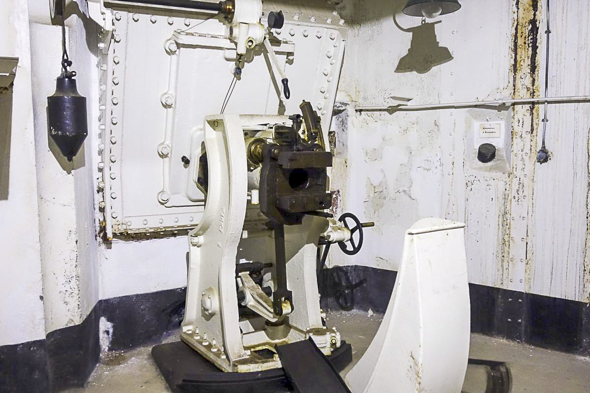 Ligne Maginot - SAINTE AGNES (SAG) - EO9 - (Ouvrage d'artillerie) - Bloc 2
Obusier de 135