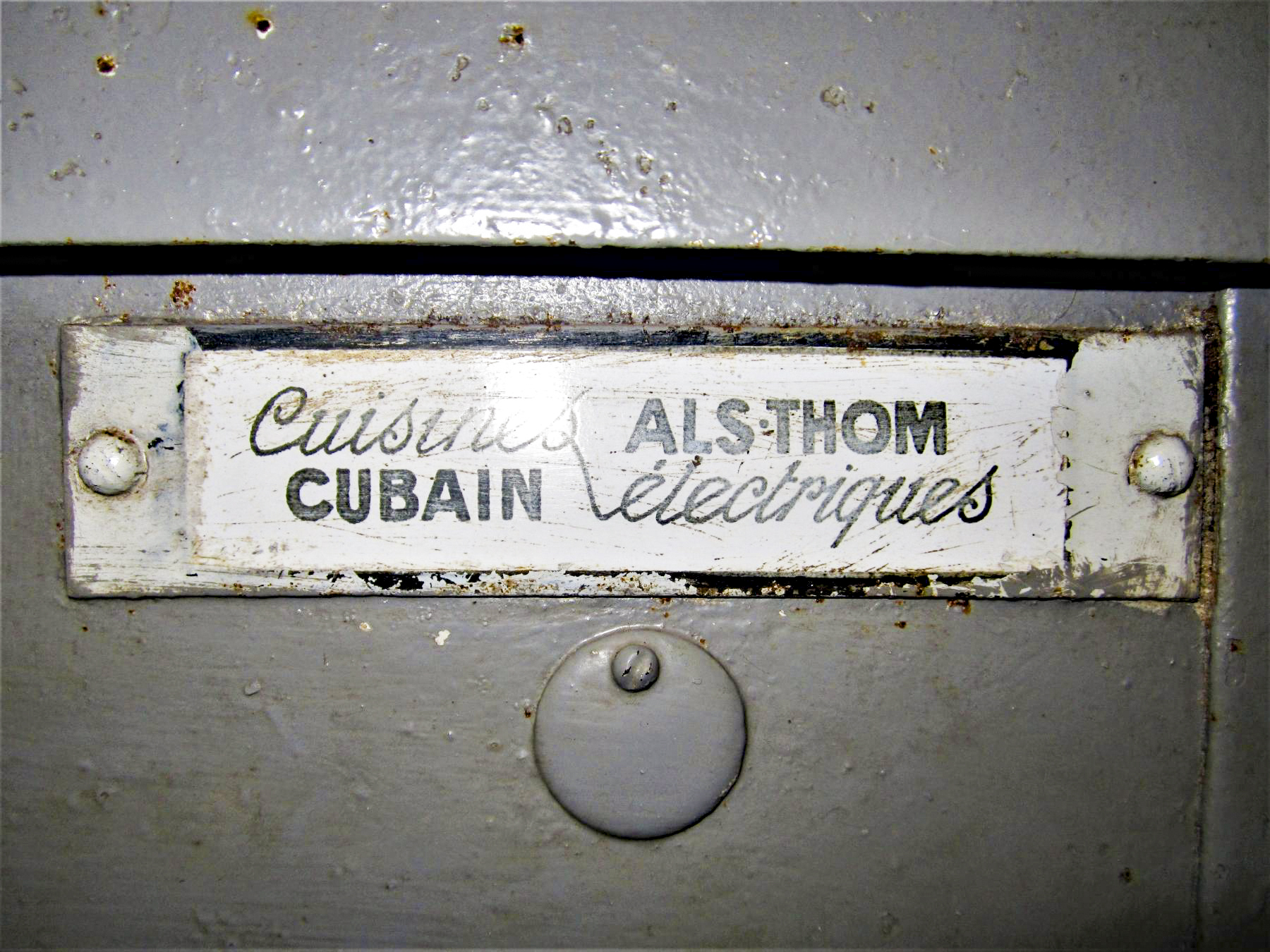 Ligne Maginot - FOUR A CHAUX - FAC - (Ouvrage d'artillerie) - Four électrique Als.Thom-Cubain
Plaque constructeur - Gregory Fuchs