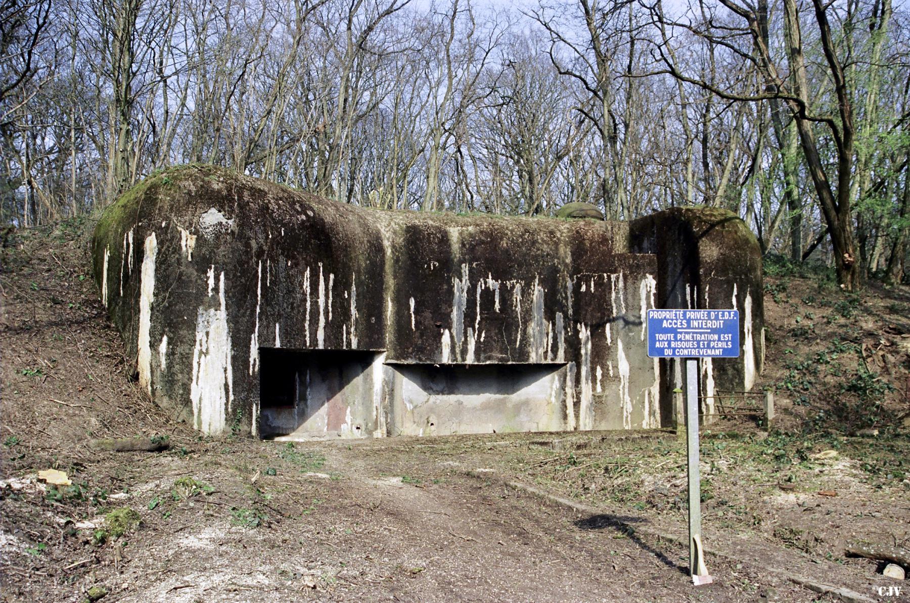 Ligne Maginot - KOBENBUSCH  - A13 - (Ouvrage d'artillerie) - Entrée des hommes - Lia VERMEULEN