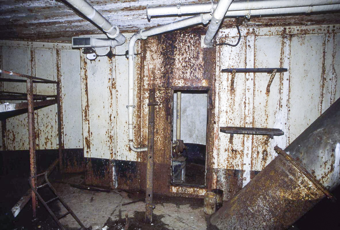 Ligne Maginot - KOBENBUSCH  - A13 - (Ouvrage d'artillerie) -  L'entrée des hommes  - Valentin Hemmert