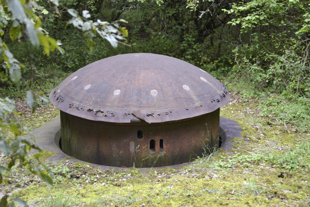 Ligne Maginot - KOBENBUSCH  - A13 - (Ouvrage d'artillerie) - Bloc 1
Ouverture inutile obturée. - Jules Mathieu
