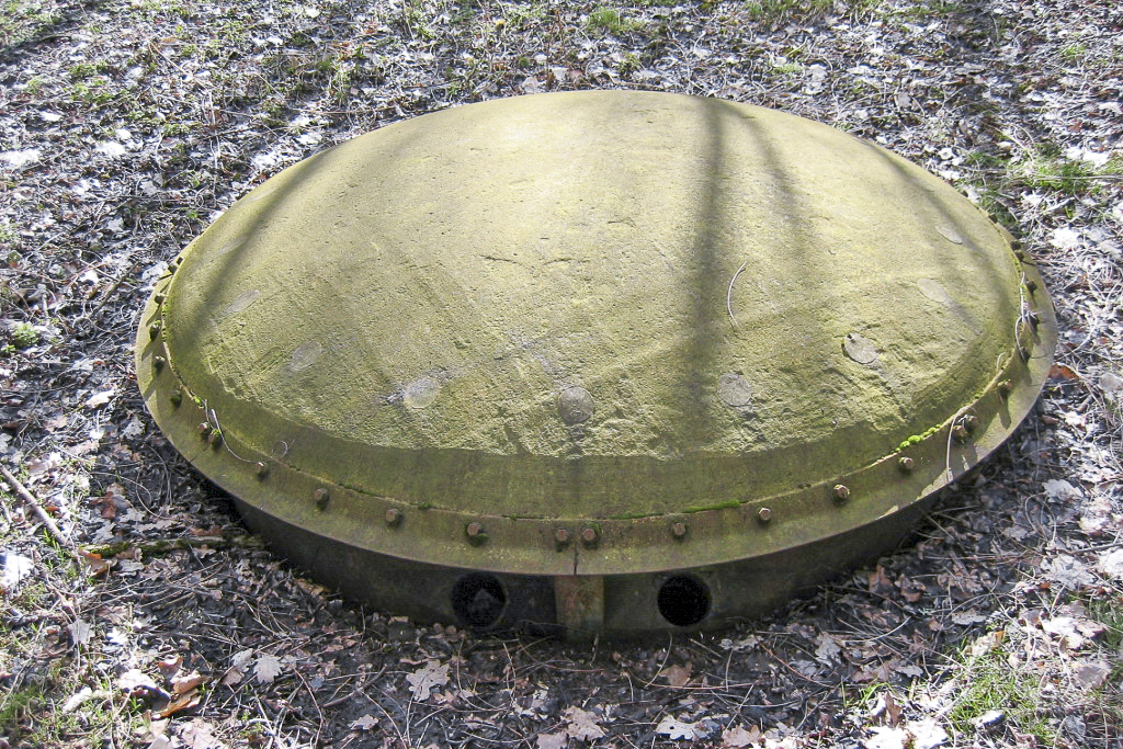 Ligne Maginot - KOBENBUSCH  - A13 - (Ouvrage d'artillerie) - Bloc 6
Tourelle de 81 - Michel Teiten