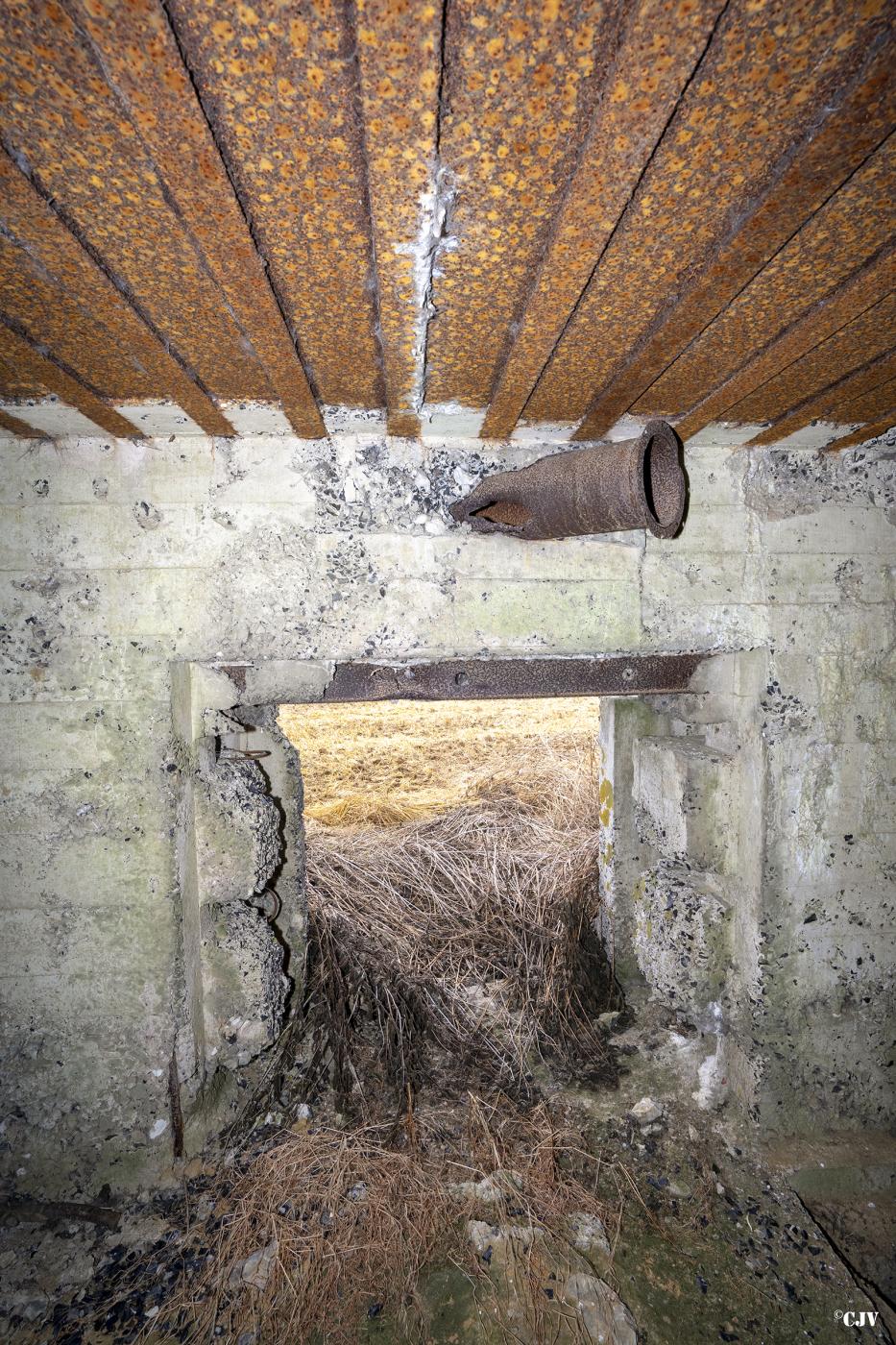 Ligne Maginot - A49 - GLYCINE - (Blockhaus lourd type STG / STG-FCR - Double) - L'entrée du matériel - Lia VERMEULEN