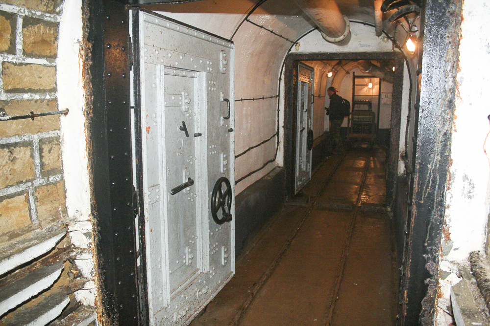 Ligne Maginot - GALGENBERG - A15 - (Ouvrage d'artillerie) - Bloc 3
Sas d'entrée dans les locaux souterrains du bloc - Michel Teiten