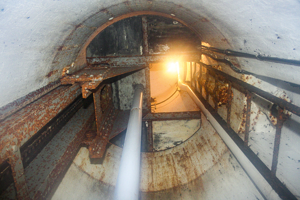 Ligne Maginot - GALGENBERG - A15 - (Ouvrage d'artillerie) - Bloc 3 
Puits de la cloche GFM - Michel Teiten